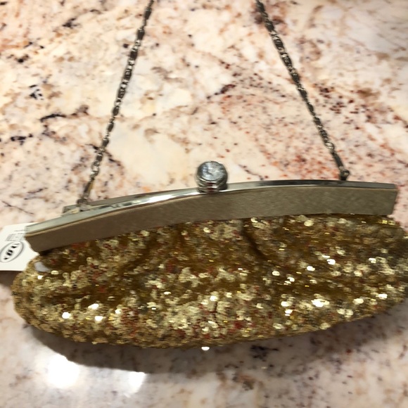 Gold sequin evening clutch - Picture 4 of 4